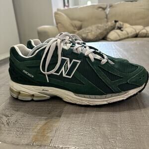 New Balance Mens 1906R Sneakers Shoes M1906RX Nightwatch Green Size 11